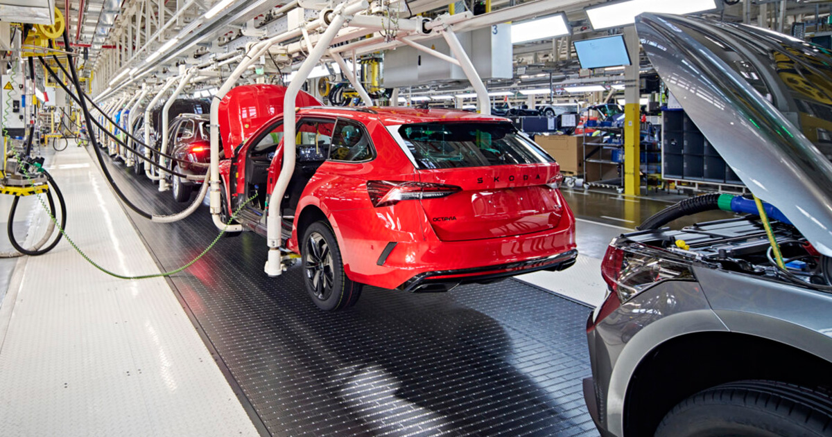 De evolutie van Škoda: de toekomst van autoproductie Škoda kondigt nieuwe technologieën voor autoproductie aan