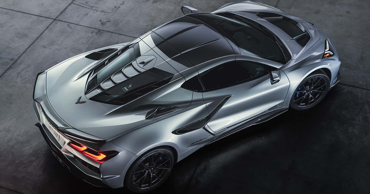 Ontdek de Kracht van de Chevrolet Corvette ZR1X: Innovatie op zijn Hoogst We presenteren de Chevrolet Corvette ZR1X: Kracht en Elegantie Herdefinieerd