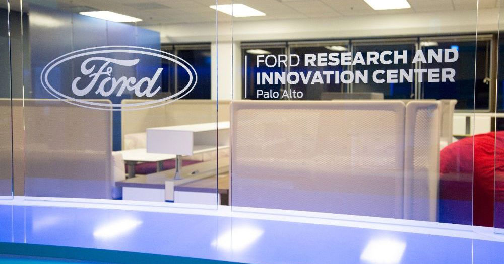 Ford R&D in Palo Alto: Hoe slaagt het bedrijf erin om op de innovatiewave te blijven? Een blik in de toekomst: Ford R&D Innovatielab in Palo Alto