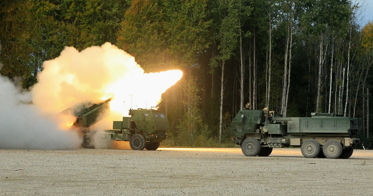 Onderscheppers voor NASAMS, granaten voor HIMARS- en TOW-raketten - de VS kondigt een militair hulppakket van 125 miljoen dollar aan voor Oekraïne Onderscheppers voor NASAMS, granaten voor HIMARS- en TOW-raketten - de VS kondigt een militair hulppakket van 125 miljoen dollar aan voor Oekraïne