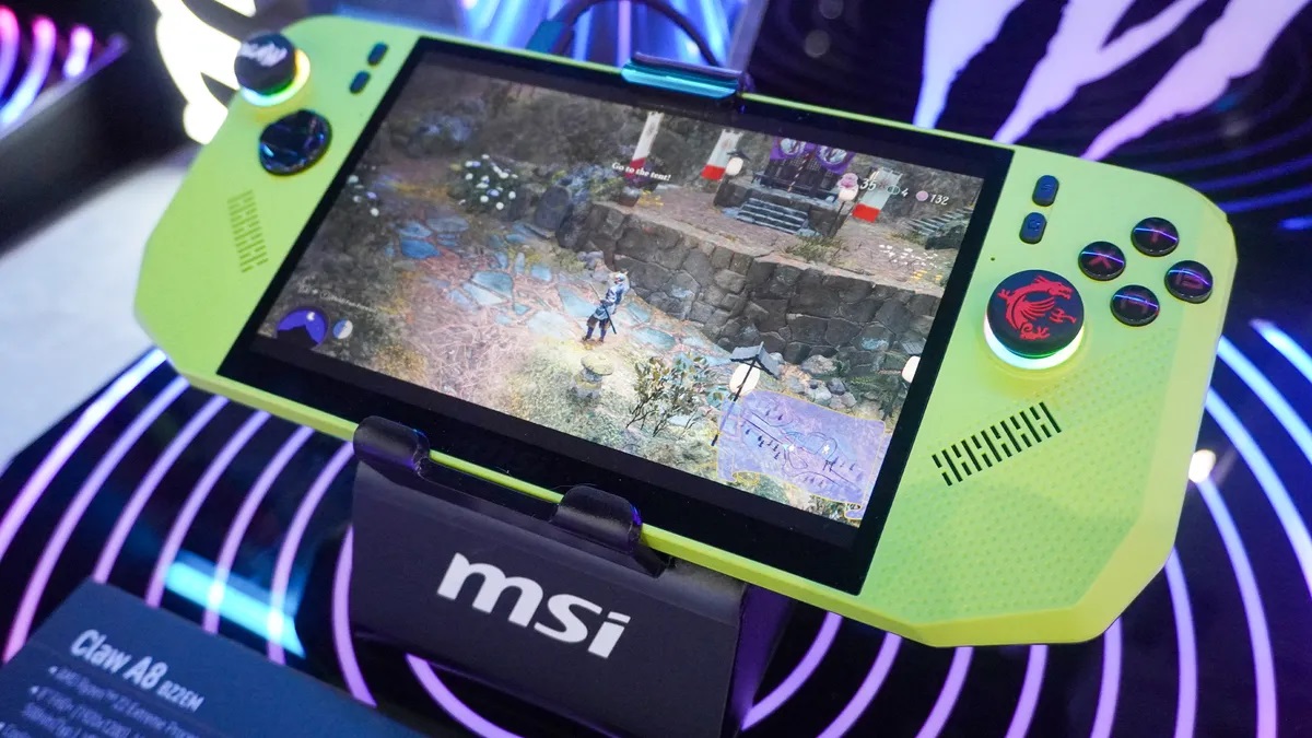 MSI heeft de Claw A8 onthuld, zijn eerste draagbare console met een AMD-chip MSI heeft de Claw A8 onthuld, zijn eerste draagbare console met een AMD-chip
