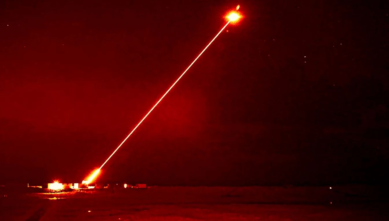 Raakt een muntstuk vanaf 1 km afstand en een schot kost slechts $13: VK test DragonFire laserwapen voor het eerst Raakt een muntstuk vanaf 1 km afstand en een schot kost slechts $13: VK test DragonFire laserwapen voor het eerst