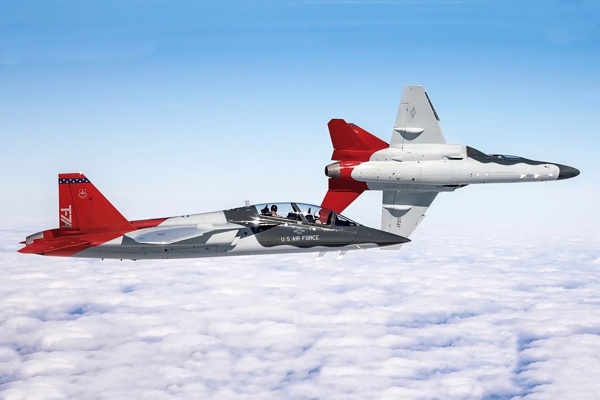 Japan overweegt een Boeing T-7 A Red Hawk trainer vliegtuig te kopen van de VS Japan overweegt een Boeing T-7 A Red Hawk trainer vliegtuig te kopen van de VS