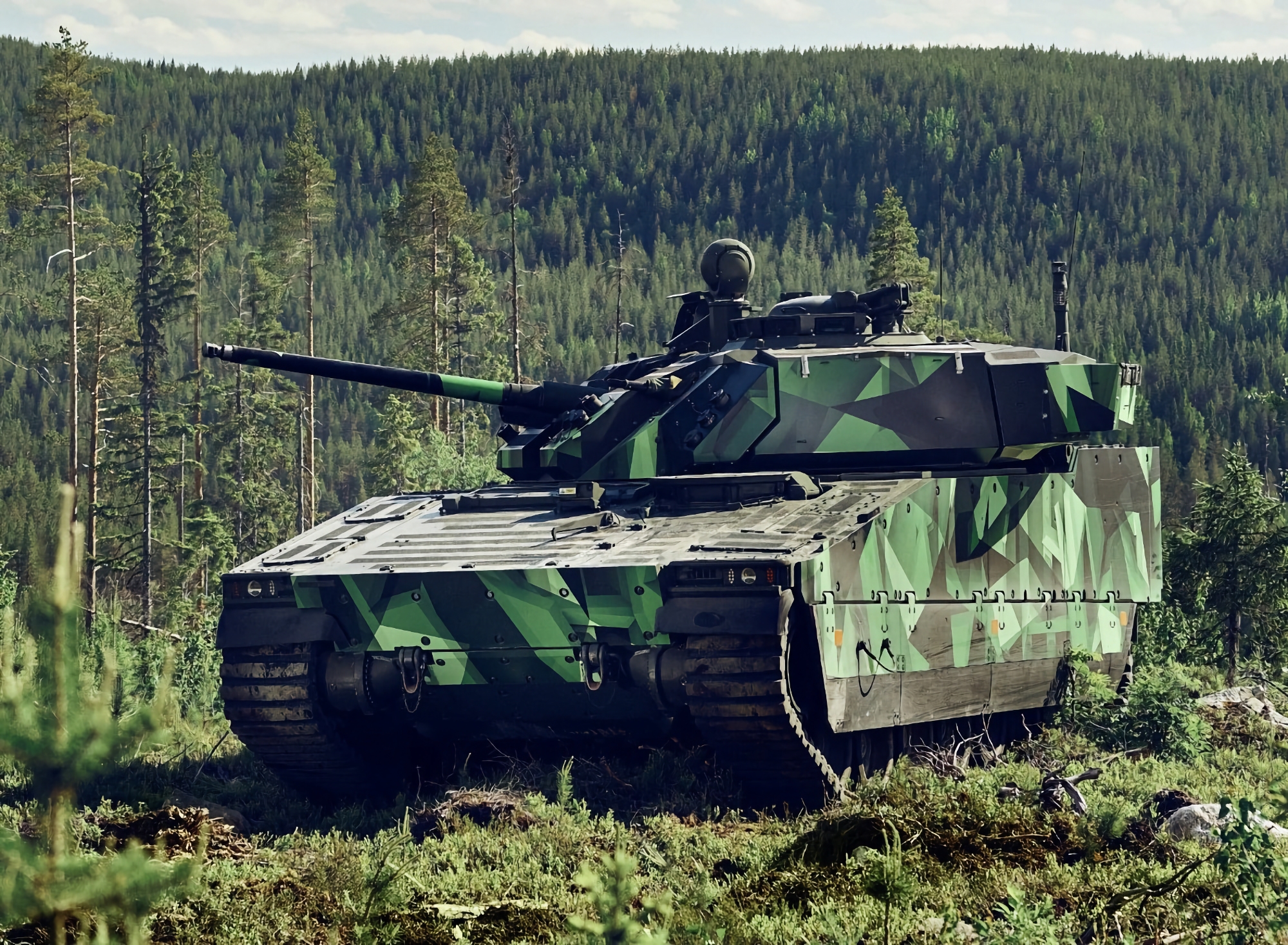 Oekraïne wil samen met Zweden CV90 infanteriegevechtsvoertuigen produceren Oekraïne wil samen met Zweden CV90 infanteriegevechtsvoertuigen produceren