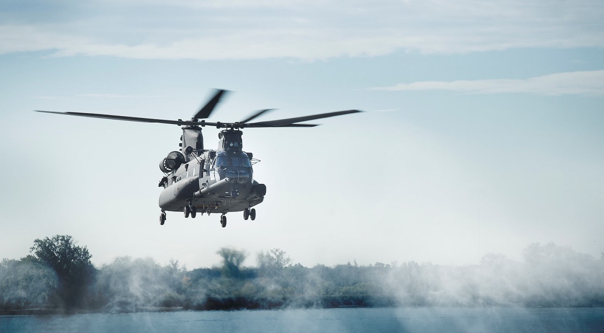 Boeing heeft 793 miljoen dollar ontvangen voor de productie van de nieuwste serie CH-47F Block I Chinook-helikopters. Boeing heeft 793 miljoen dollar ontvangen voor de productie van de nieuwste serie CH-47F Block I Chinook-helikopters.