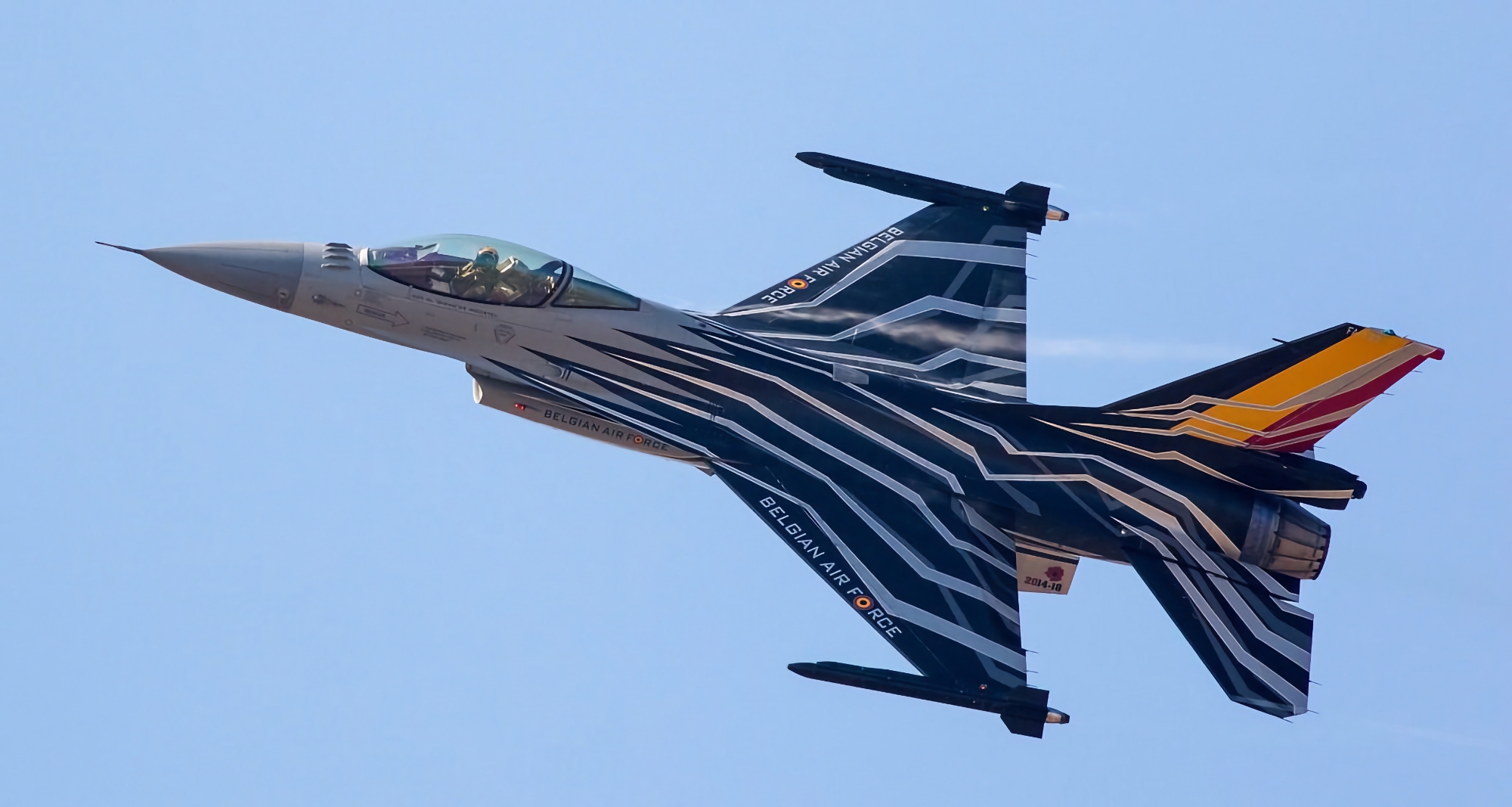 Wanneer België van plan is zijn F-16 Fighting Falcon gevechtsvliegtuigen over te dragen aan Oekraïne Wanneer België van plan is zijn F-16 Fighting Falcon gevechtsvliegtuigen over te dragen aan Oekraïne