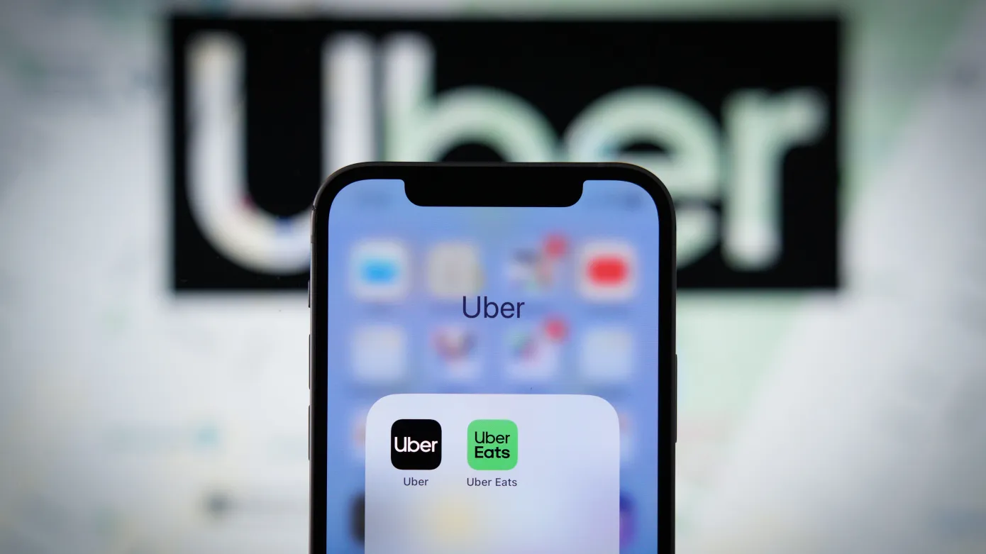 Media : Uber Eats ontwikkelt een chatbot met kunstmatige intelligentie om te helpen bij het plaatsen van bestellingen Media : Uber Eats ontwikkelt een chatbot met kunstmatige intelligentie om te helpen bij het plaatsen van bestellingen