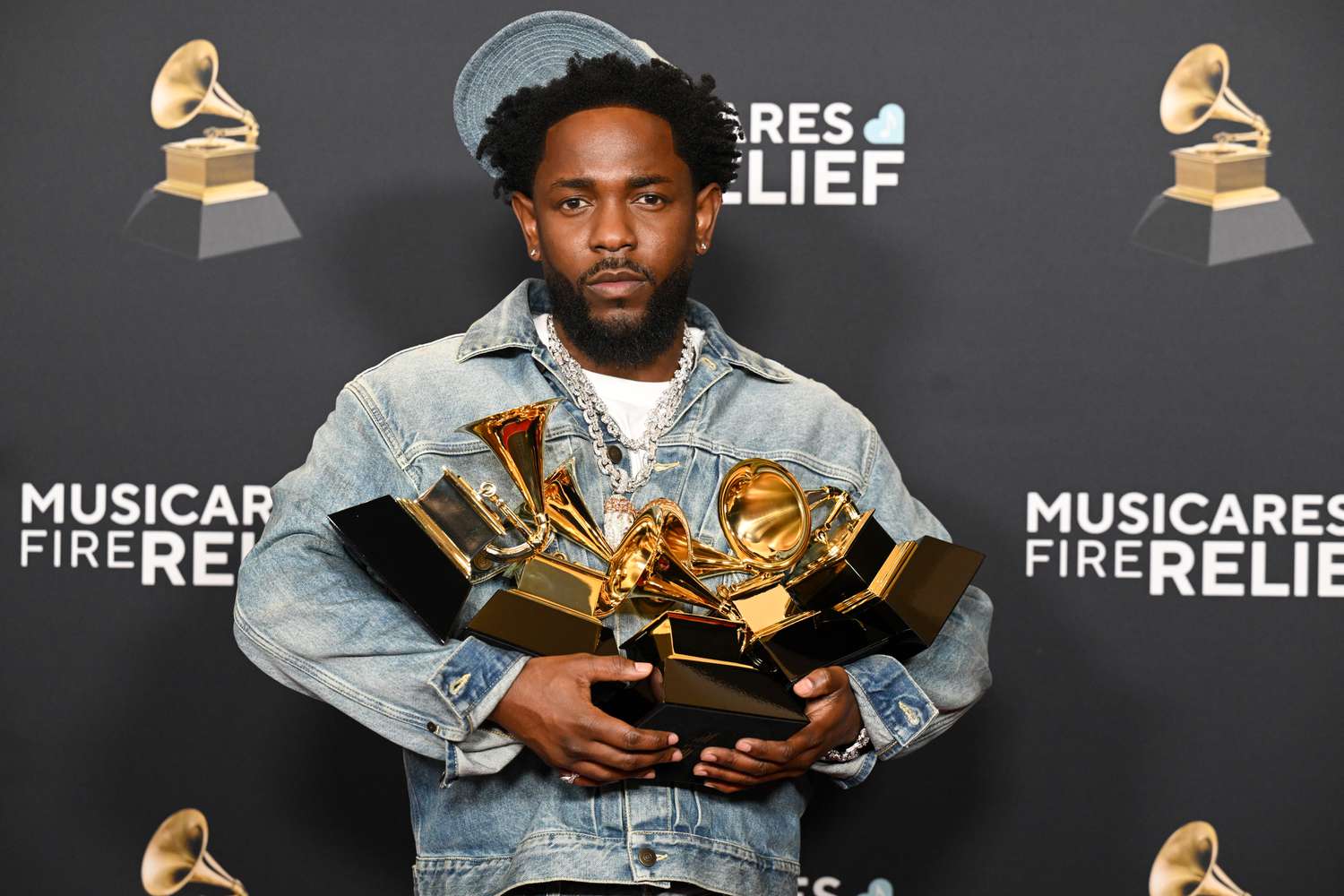 Fortnite krijgt waarschijnlijk speciale emotes met muziek van Kendrick Lamar, zegt insider Fortnite krijgt waarschijnlijk speciale emotes met muziek van Kendrick Lamar, zegt insider