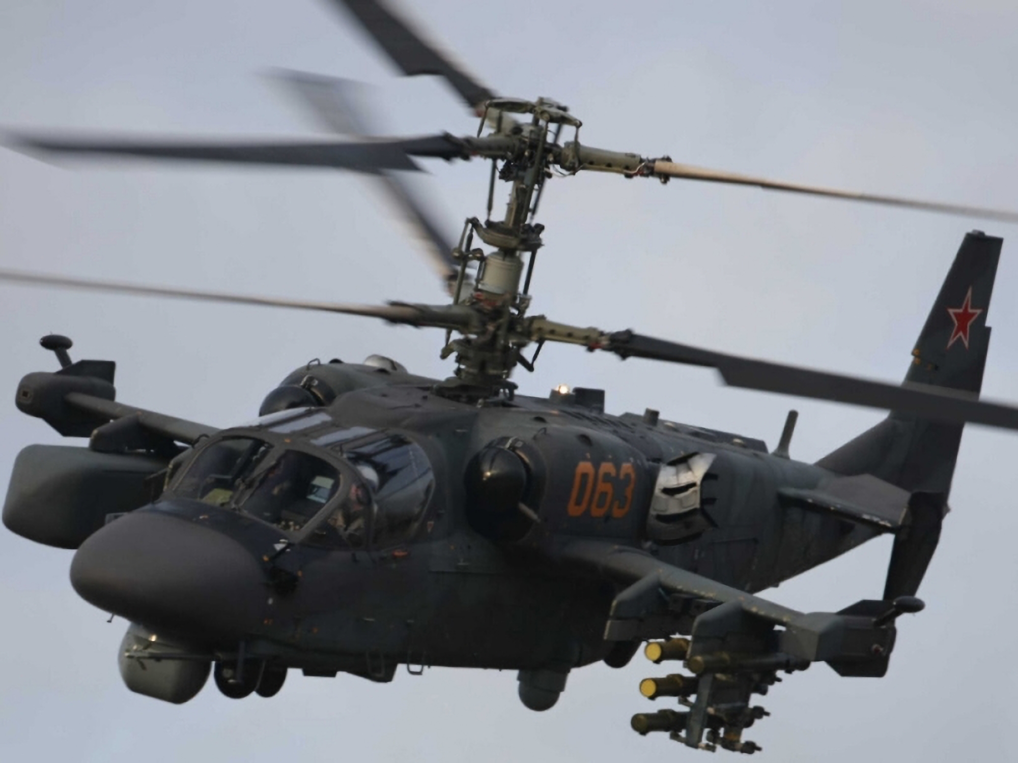 Min 32.000.000 dollar: de AFU schoot 2 moderne Russische Ka-52 "Alligator" aanvalshelikopters neer in de ochtend. Min 32.000.000 dollar: de AFU schoot 2 moderne Russische Ka-52 "Alligator" aanvalshelikopters neer in de ochtend.