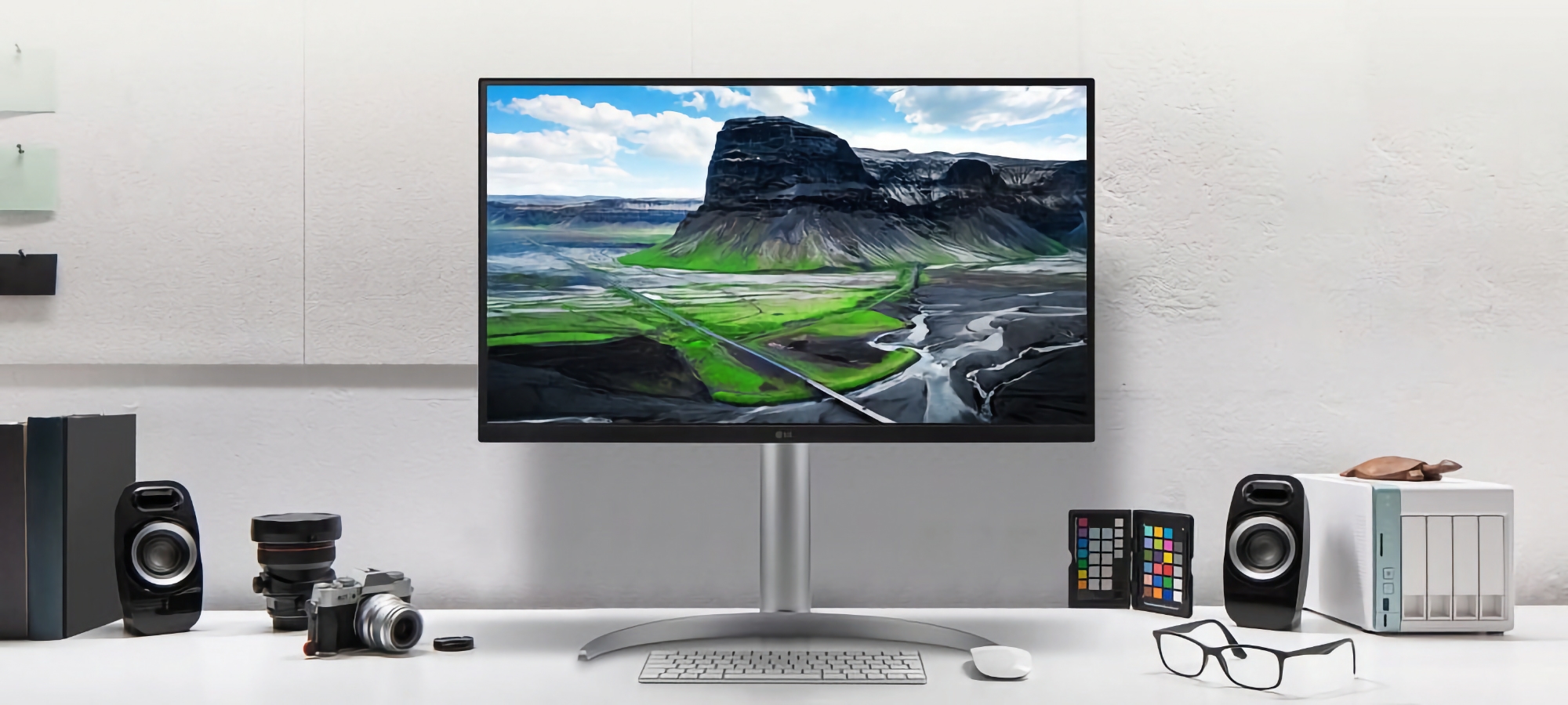 LG introduceert 27UQ850V: 27-inch monitor met IPS Black-matrix en 4K-resolutie LG introduceert 27UQ850V: 27-inch monitor met IPS Black-matrix en 4K-resolutie