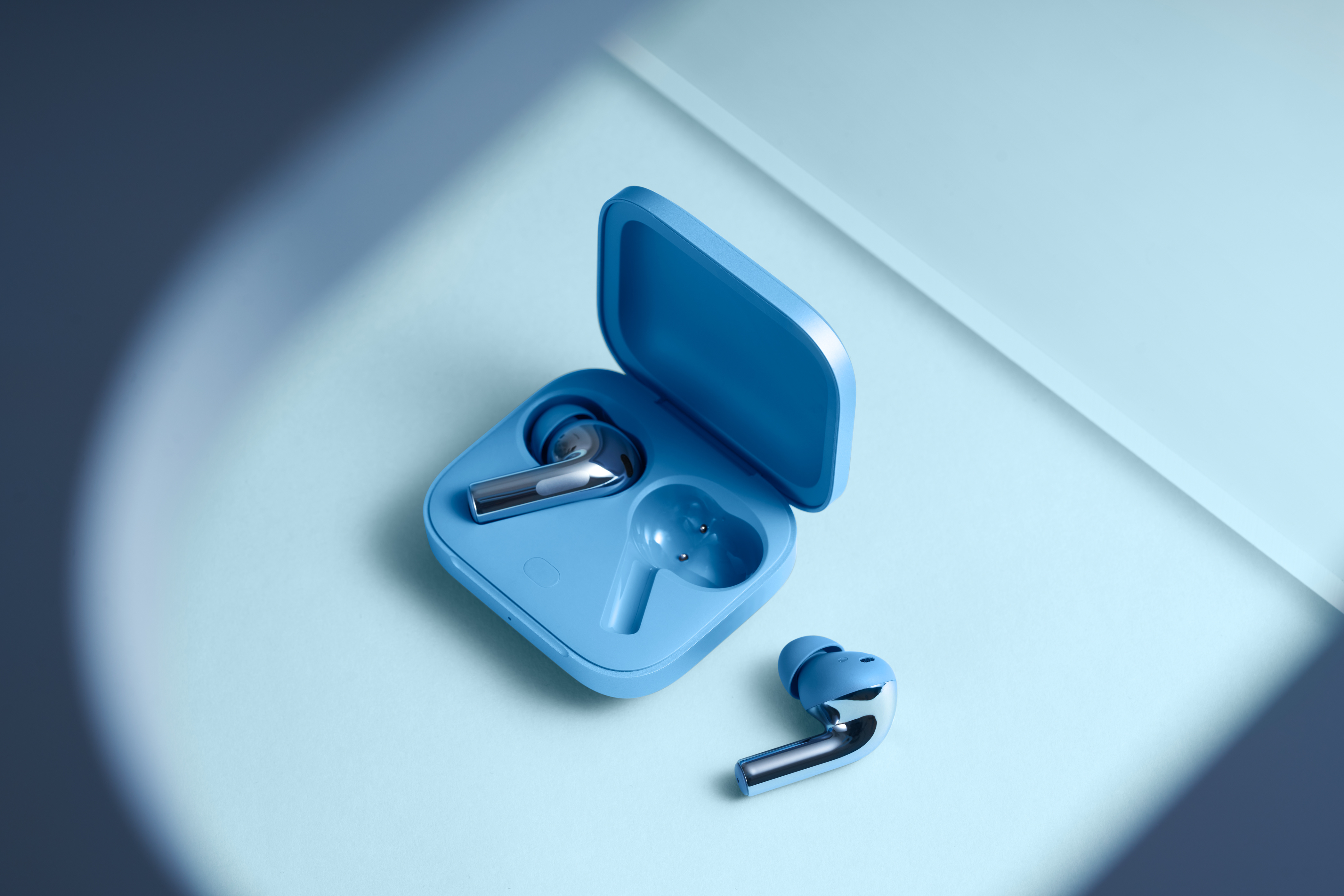 Ondersteuning voor snel opladen en een batterijlevensduur tot 44 uur: OnePlus teasers Buds 3 functies