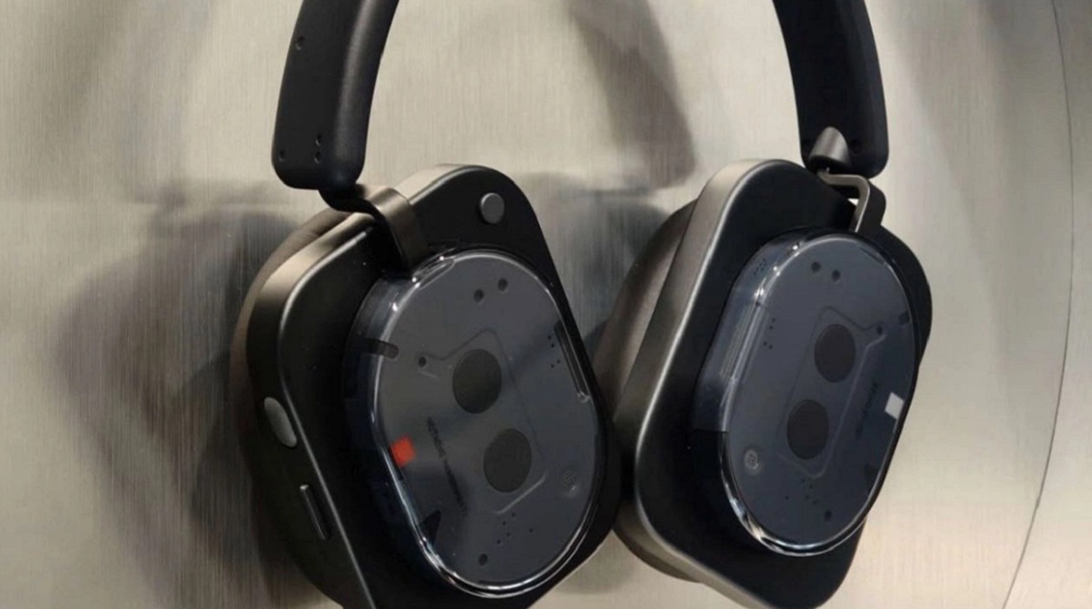 Is ontwrichting aan de horizon? Verken de nieuwe Nothing Headphone (1) Unpacking de Nothing Headphone (1): Stijl ontmoet substance