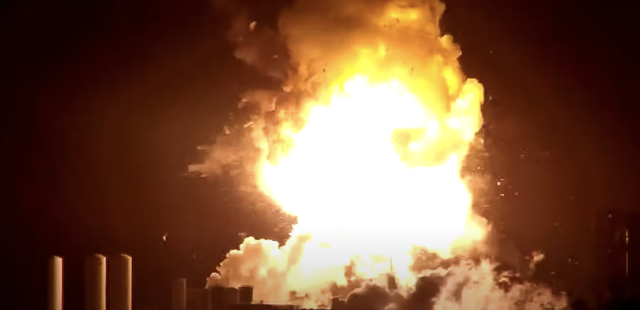 Ruimteverkenning: wat gebeurt er met Starship als dingen niet volgens plan verlopen Op weg naar de sterren: de nieuwe Starship-explosie in actie!