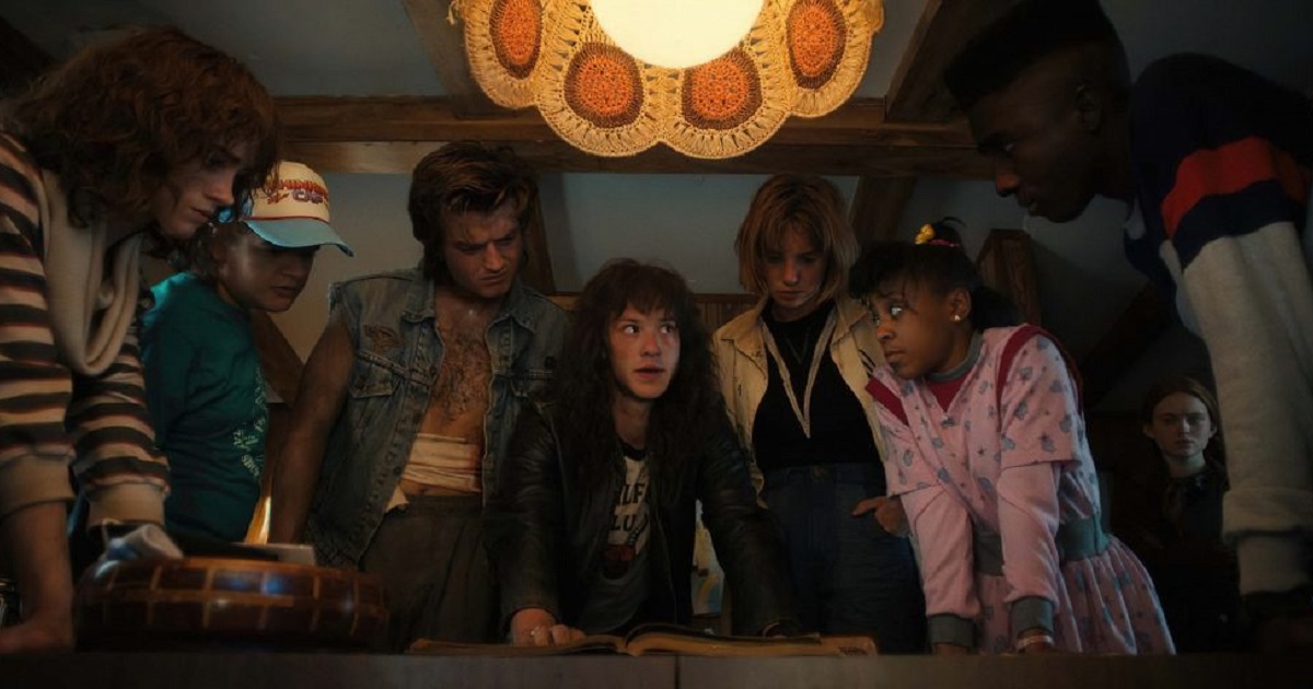 Fans zijn enthousiast! Foto's van de opnames van Stranger Things seizoen 5 bevestigen de terugkeer van de D&D Club Fans zijn enthousiast! Foto's van de opnames van Stranger Things seizoen 5 bevestigen de terugkeer van de D&D Club