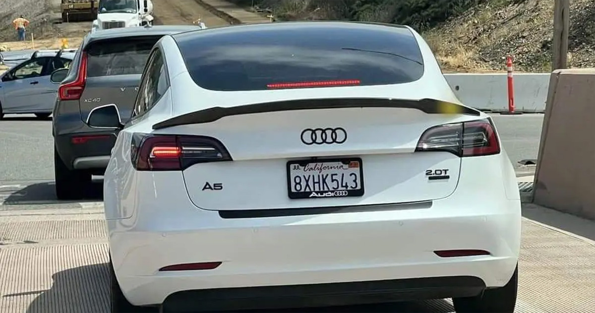 Tesla undercover: Wat is het nut van het vermommen van elektrische auto's? Stunts op de weg: Waarom Tesla-eigenaars het uiterlijk van hun elektrische auto's veranderen