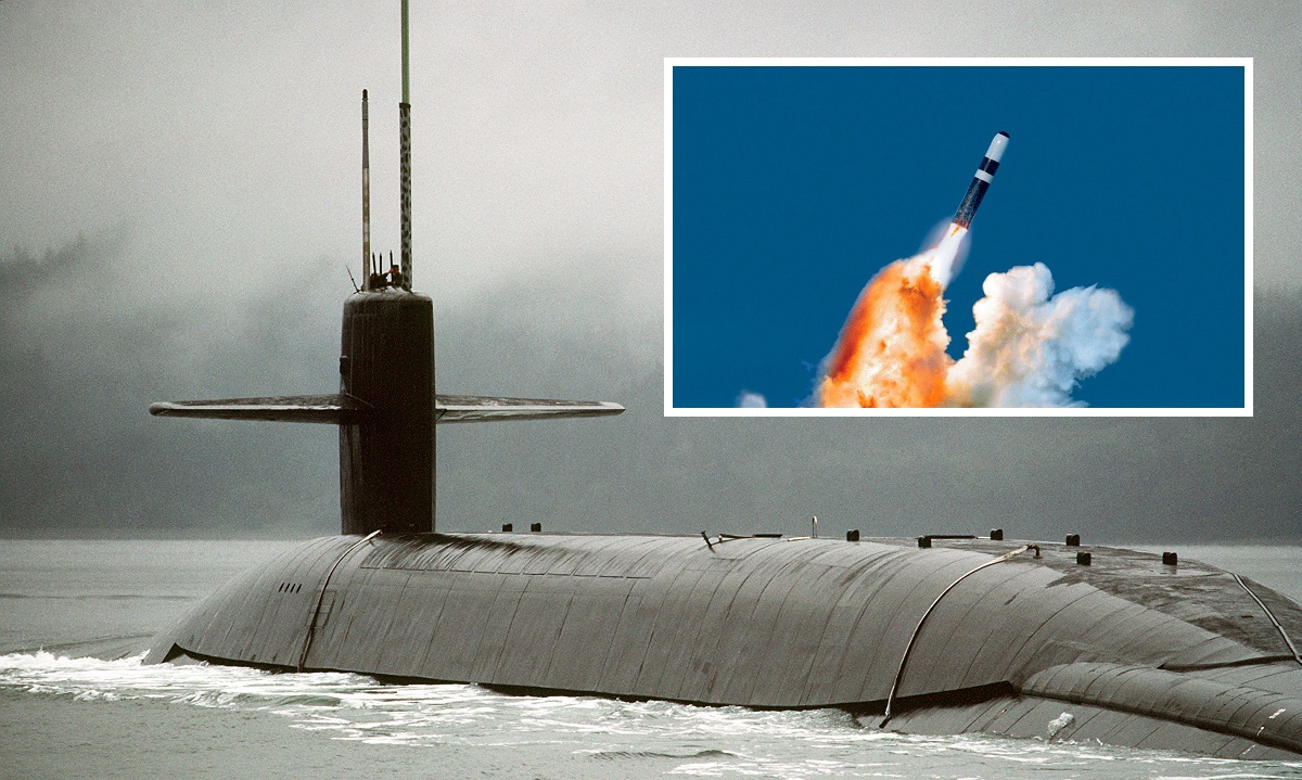 Een Amerikaanse Ohio-klasse onderzeeër met aan boord 20 Trident II ballistische raketten en kernkoppen kan in juli voor het eerst in 42 jaar een bezoek brengen aan Zuid-Korea. Een Amerikaanse Ohio-klasse onderzeeër met aan boord 20 Trident II ballistische raketten en kernkoppen kan in juli voor het eerst in 42 jaar een bezoek brengen aan Zuid-Korea.