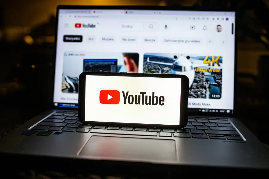 YouTube test door kunstmatige intelligentie gegenereerde videosamenvattingen YouTube test door kunstmatige intelligentie gegenereerde videosamenvattingen