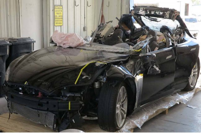 Tesla wist van zwakke plek in Autopilot die leidde tot dood bestuurder, maar repareerde het niet - Autopilot-ontwikkelaars Tesla wist van zwakke plek in Autopilot die leidde tot dood bestuurder, maar repareerde het niet - Autopilot-ontwikkelaars
