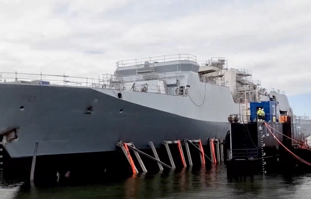 De vlaggenschippremière: Hoe de Pohjanmaa-klasse corvette is gebouwd Lancering op het water: Pohjanmaa-klasse corvette - een nieuwe pagina in de techniek