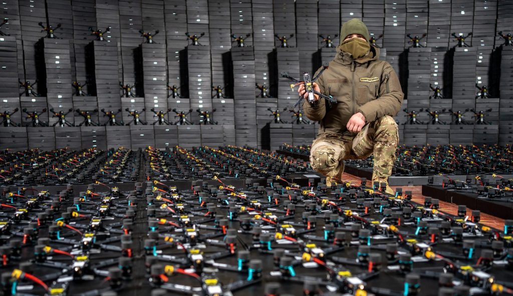 Hoe FPV-drones de tactieken van het Oekraïense leger veranderen FPV-drones: Nieuwe wapens in de dienst van het Oekraïense leger