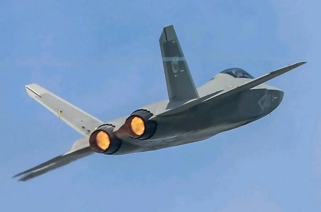 Analyse van de J-35: Wat is bekend over de Chinese stealth-jager? Nieuwe J-35 jager: China's nieuwste technologie in luchtgevechten
