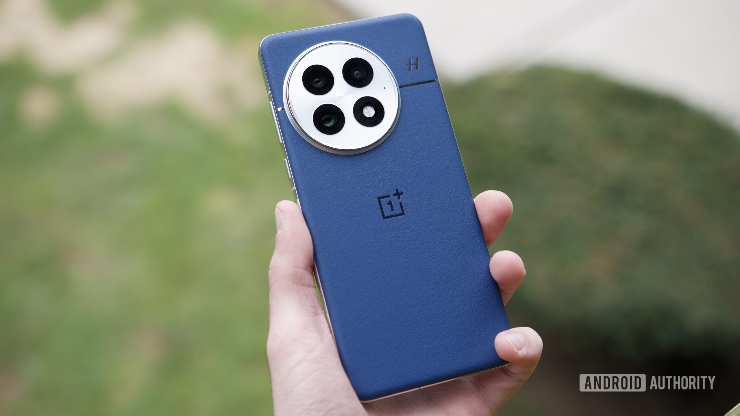 Revolutie of evolutie? Gedetailleerde review van OnePlus 13 Een nieuwe uitdaging voor flagships: eerste indrukken van de OnePlus 13