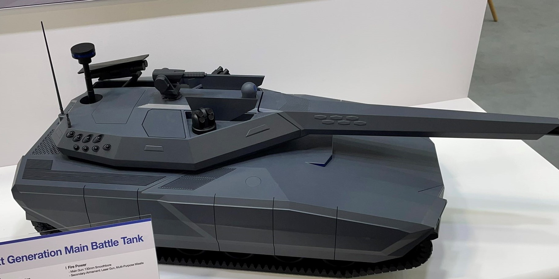 Toekomstige technologieën in bepantsering: concept van een nieuwe tank in 2022 Het Next Gen tankconcept wordt onthuld: wat biedt de toekomstige technologie?