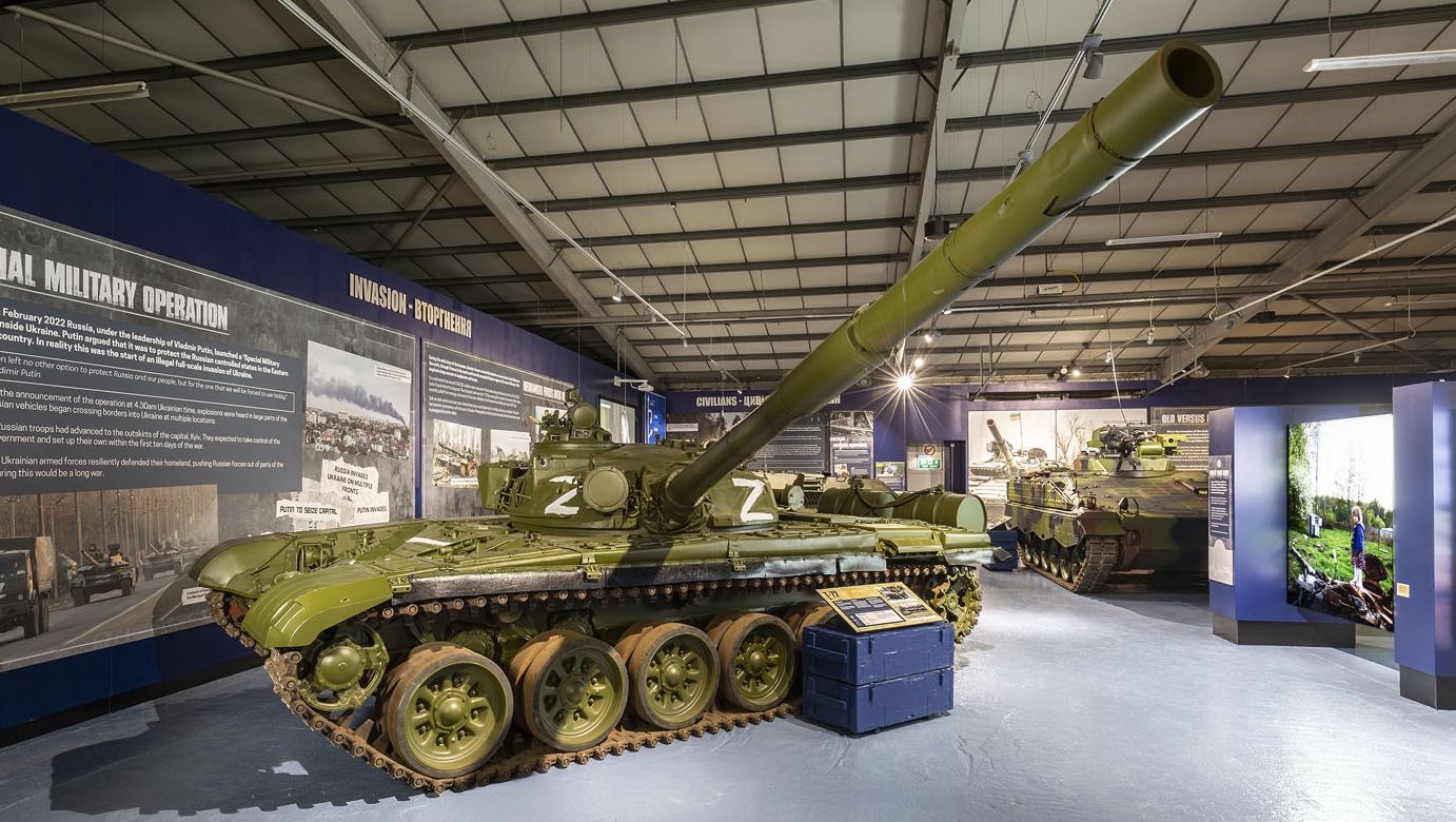 De geschiedenis van moderne oorlogsvoering: een nieuwe tentoonstelling in het UK Tank Museum Tank Museum of Britain opent tentoonstelling over de Russisch-Oekraïense oorlog