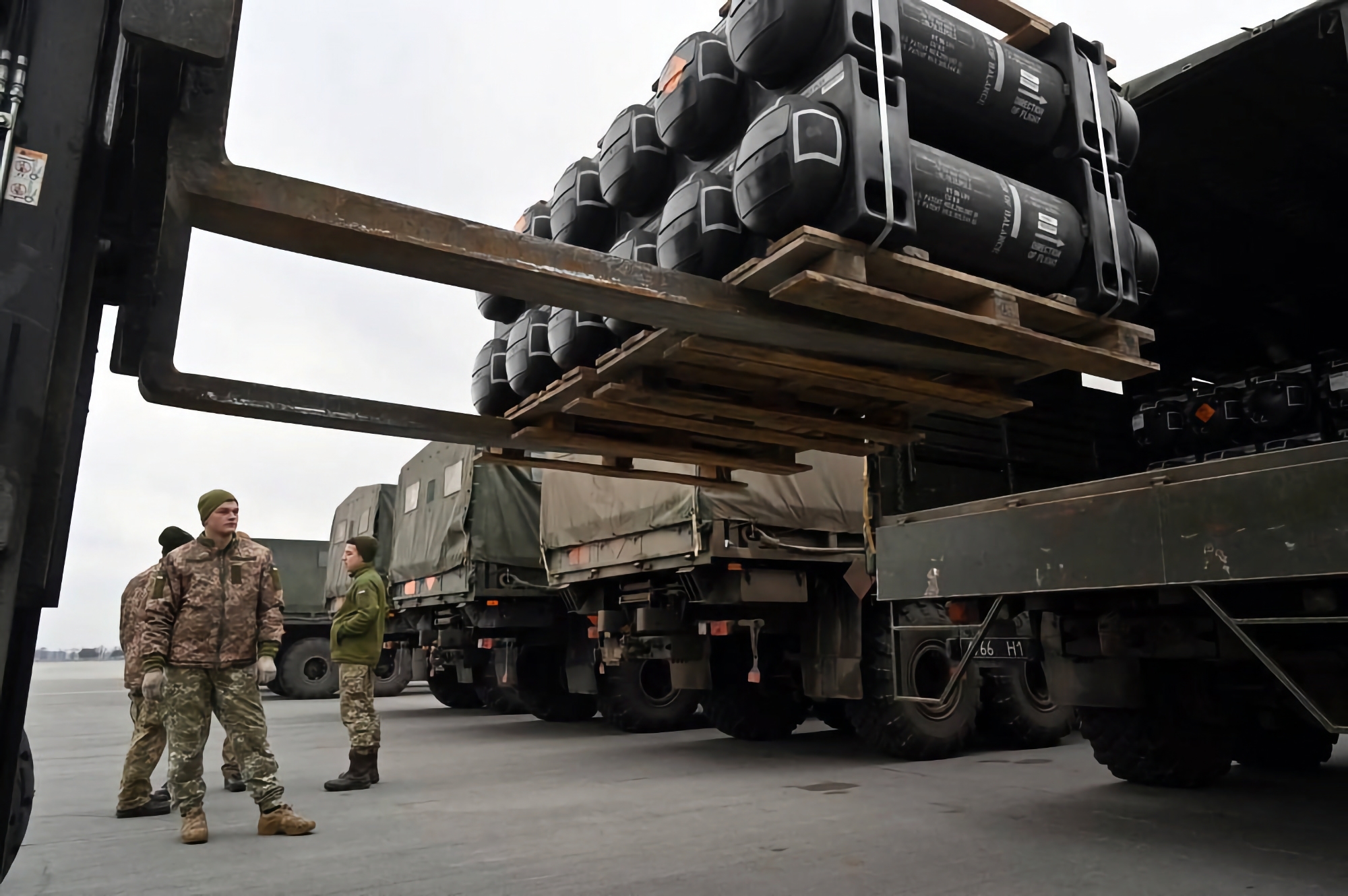 VS bereidt nog eens 400 miljoen dollar militair hulppakket voor Oekraïne voor VS bereidt nog eens 400 miljoen dollar militair hulppakket voor Oekraïne voor