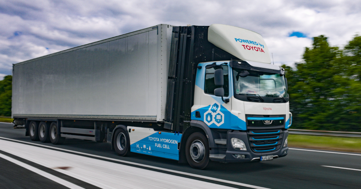 VDL en Toyota ontwikkelen samen de toekomst van waterstof aangedreven vrachtvervoer Een nieuw tijdperk van trucks: VDL adopteert Toyota's waterstofbrandstofcellen
