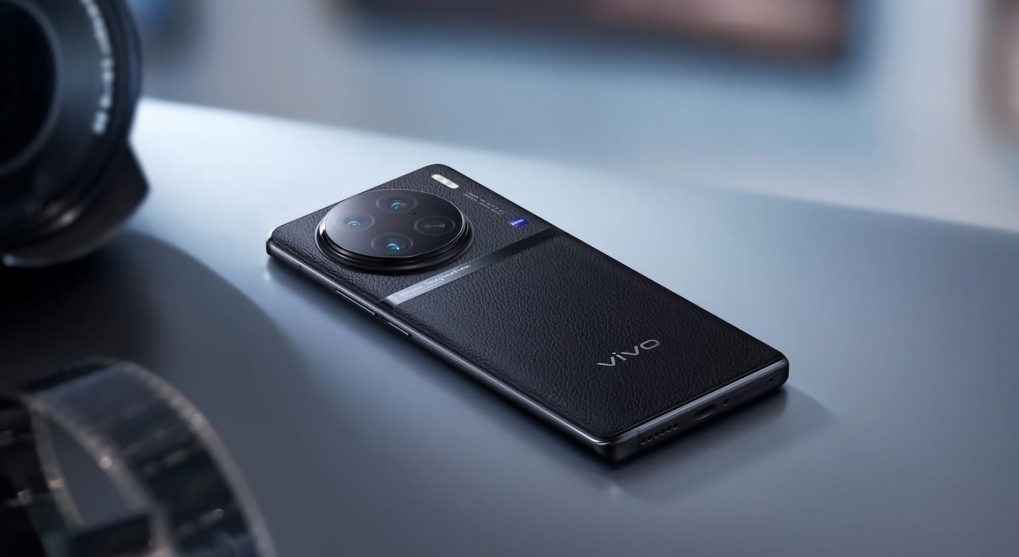 Gerucht: vivo X100 Pro+ krijgt een aangepaste 200 MP periscopische sensor met 10x optische zoomondersteuning Gerucht: vivo X100 Pro+ krijgt een aangepaste 200 MP periscopische sensor met 10x optische zoomondersteuning