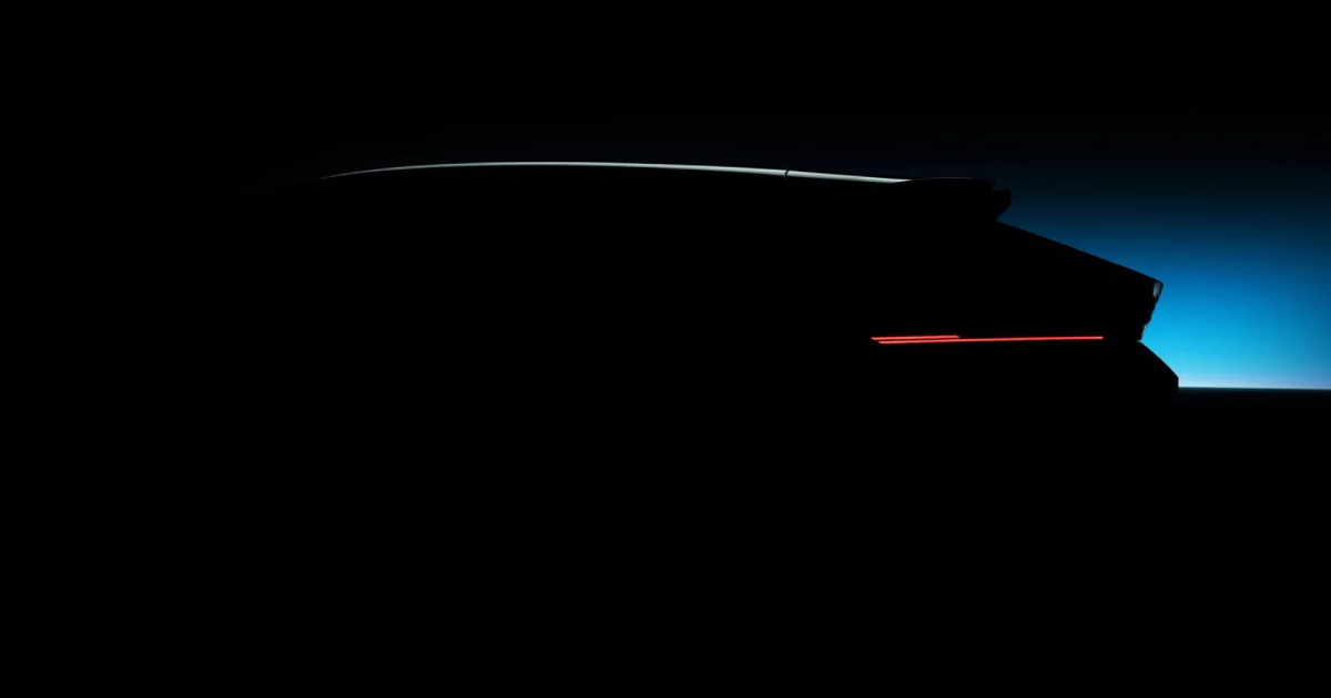 Verduisterd silhouet van het BMW-concept met opvallende achtervleugels Verduisterd silhouet van het BMW-concept met opvallende achtervleugels