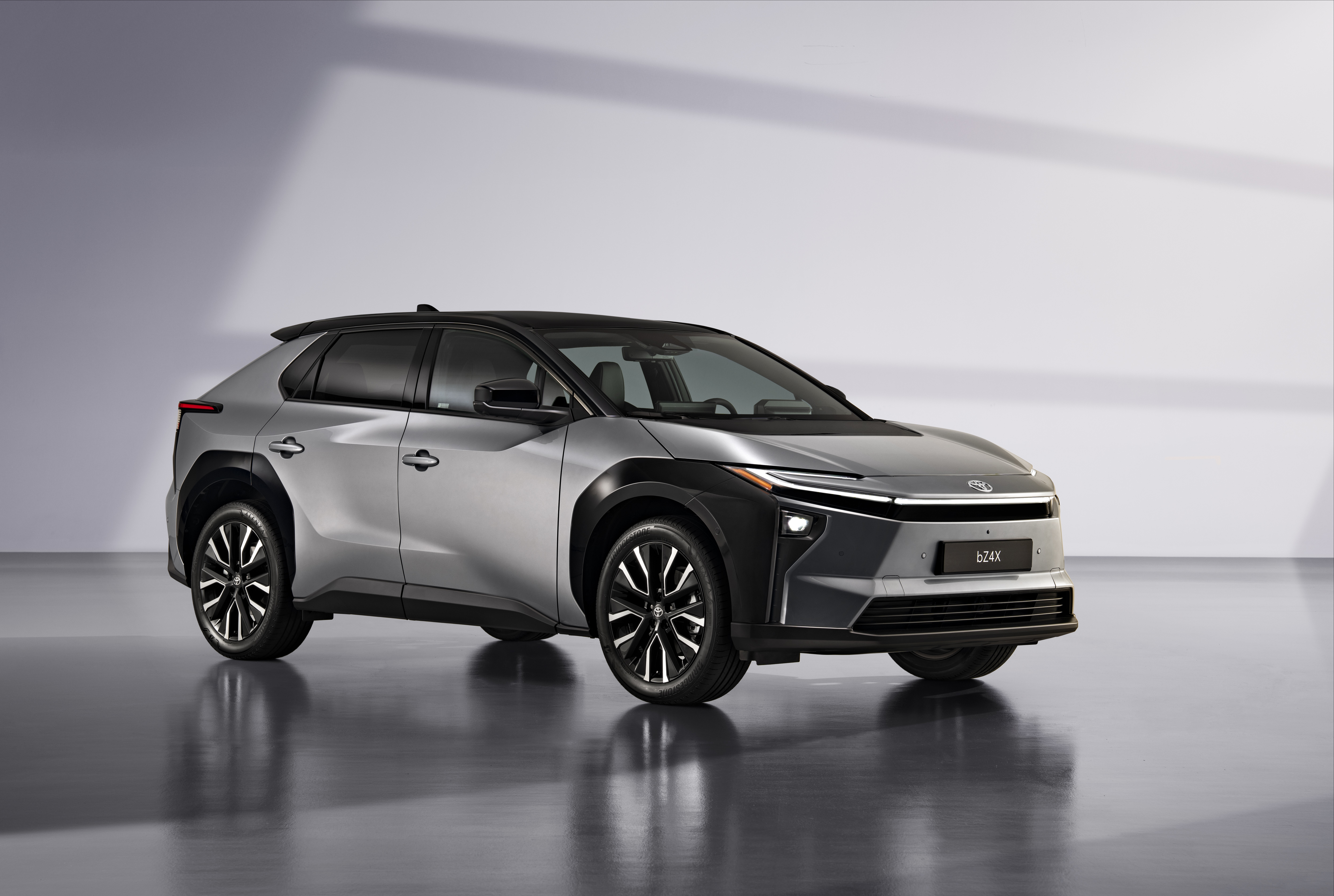 De bijgewerkte Toyota bZ4X - bekijk 1