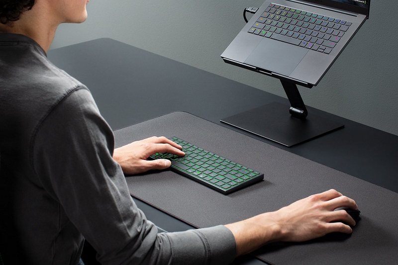 Razer Joro verbinden met apparaten via Bluetooth Razer Joro verbinden met apparaten via Bluetooth