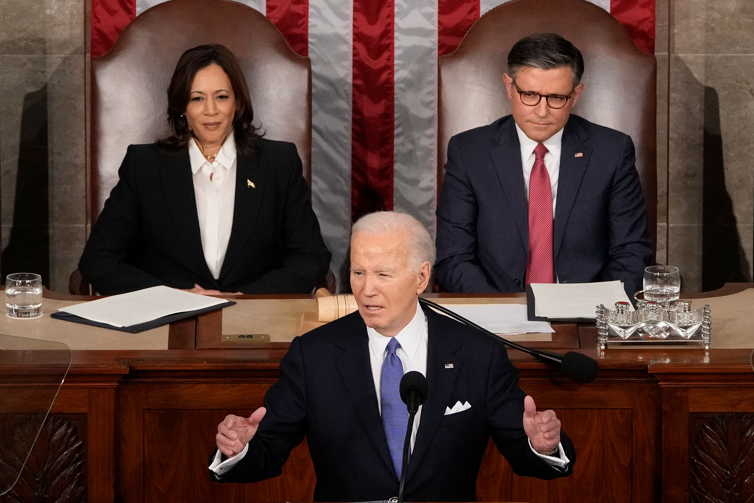 Biden vroeg het Amerikaanse Congres om kunstmatige intelligentie die zich voordoet als mensen te verbieden Biden vroeg het Amerikaanse Congres om kunstmatige intelligentie die zich voordoet als mensen te verbieden