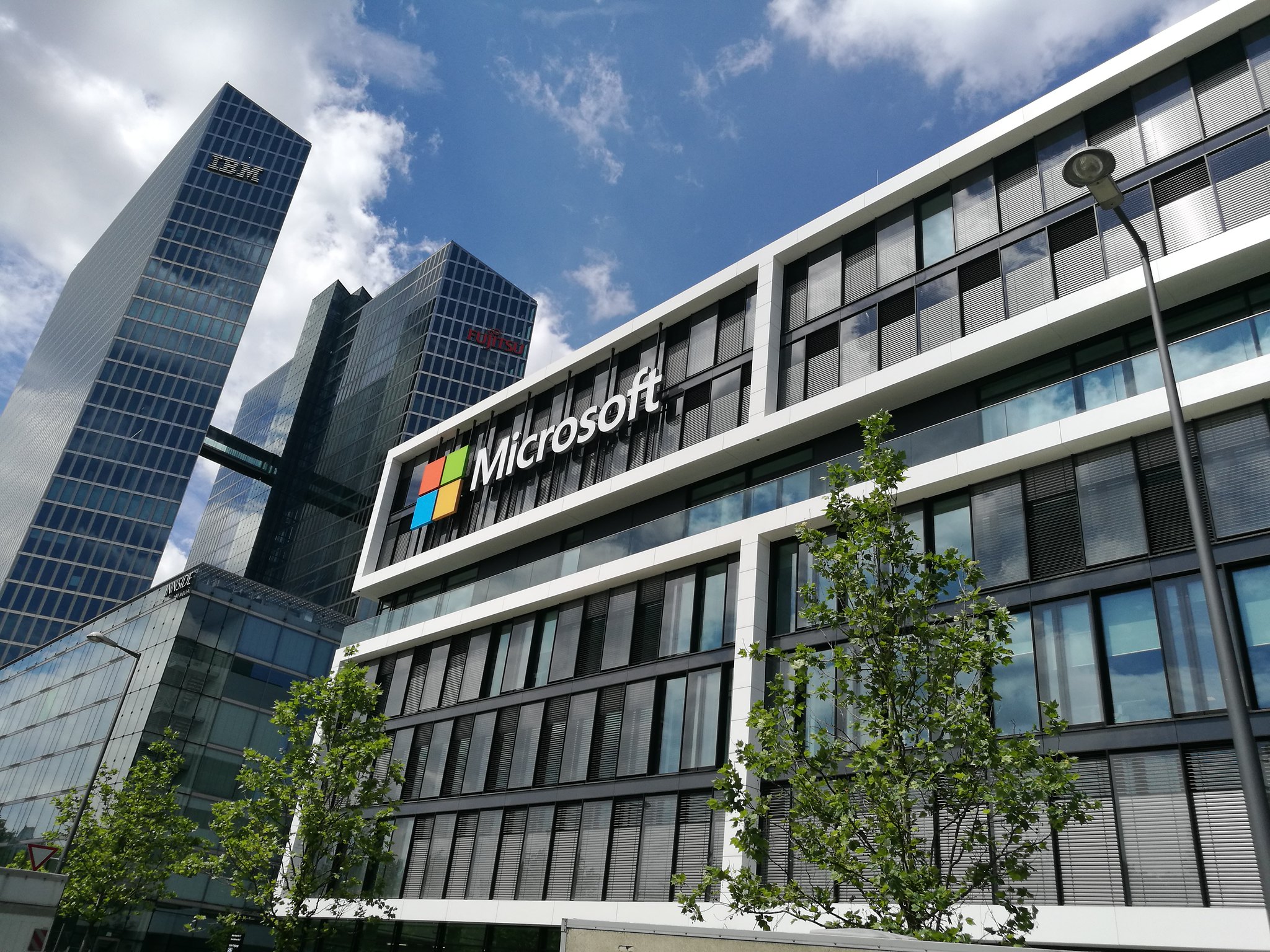 Microsoft trekt 3,2 miljard euro uit voor de ontwikkeling van kunstmatige intelligentie in Duitsland Microsoft trekt 3,2 miljard euro uit voor de ontwikkeling van kunstmatige intelligentie in Duitsland