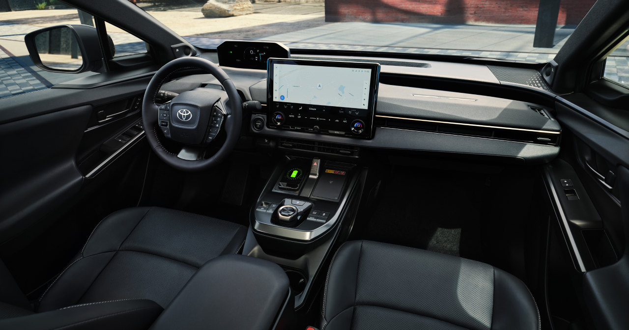 Interieur van de bijgewerkte Toyota bZ Interieur van de bijgewerkte Toyota bZ