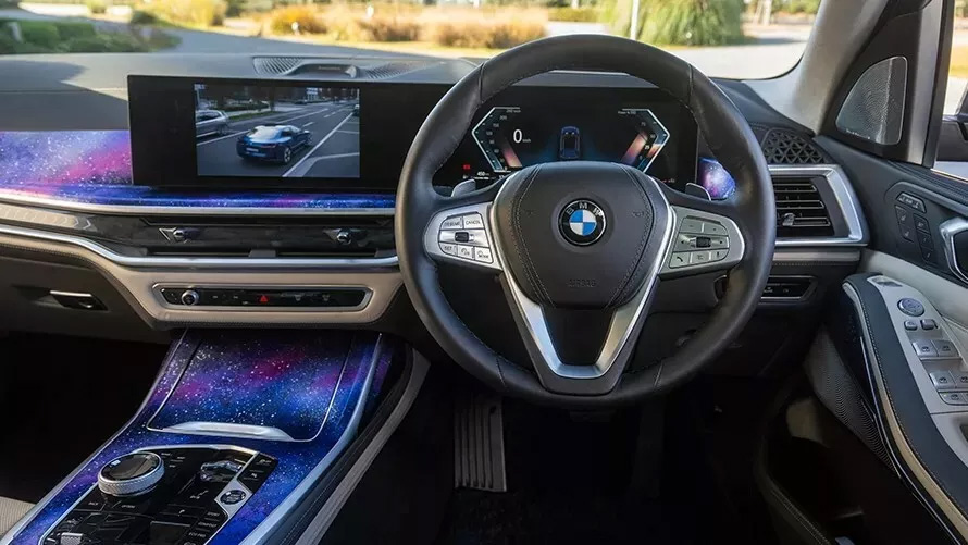 Iconische grille op BMW X7 Iconische grille op BMW X7