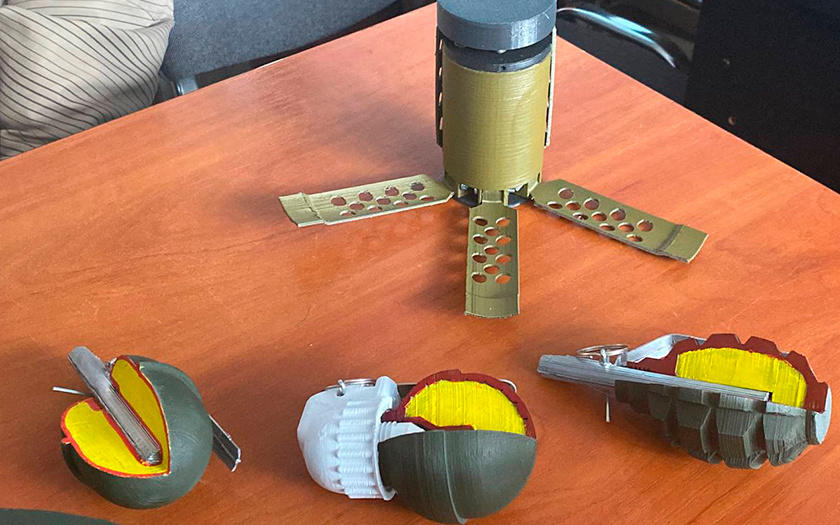 Dierprothesen, Fallout-wapens en militaire projecten: een fotoverslag van het RepRapUA 3D-printingfestival in Kiev-48 Dierprothesen, Fallout-wapens en militaire projecten: een fotoverslag van het RepRapUA 3D-printingfestival in Kiev-48