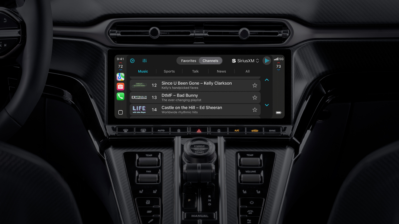 Dashboard van CarPlay Ultra met radio Dashboard van CarPlay Ultra met radio