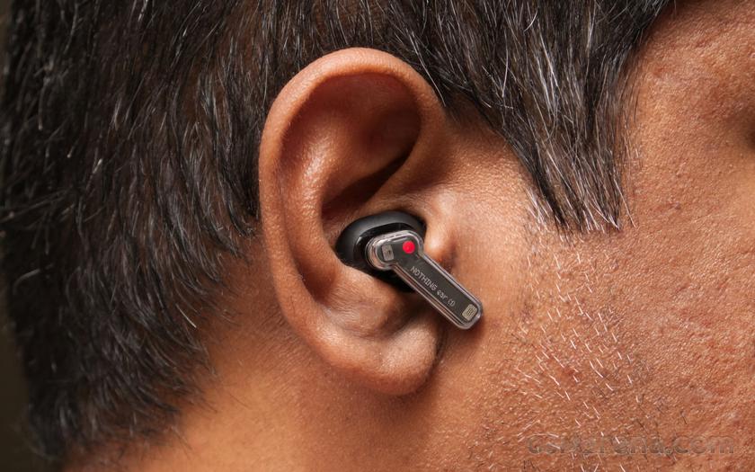 Niets Oor (1) Nothing Ear (1) - draadloze hoofdtelefoon van het merk Nothing