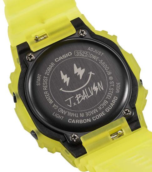 G-Shock DWE-5600JB-1A9ER horloge: achterpaneel G-Shock DWE-5600JB-1A9ER horloge: achterpaneel