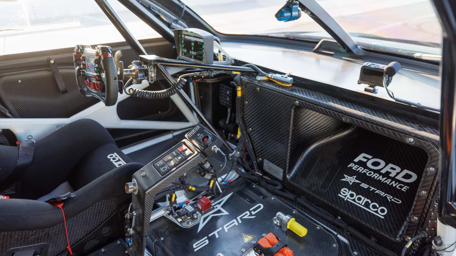 Ford Mustang Mach-E met aerodynamische verbeteringen Ford Mustang Mach-E met aerodynamische verbeteringen