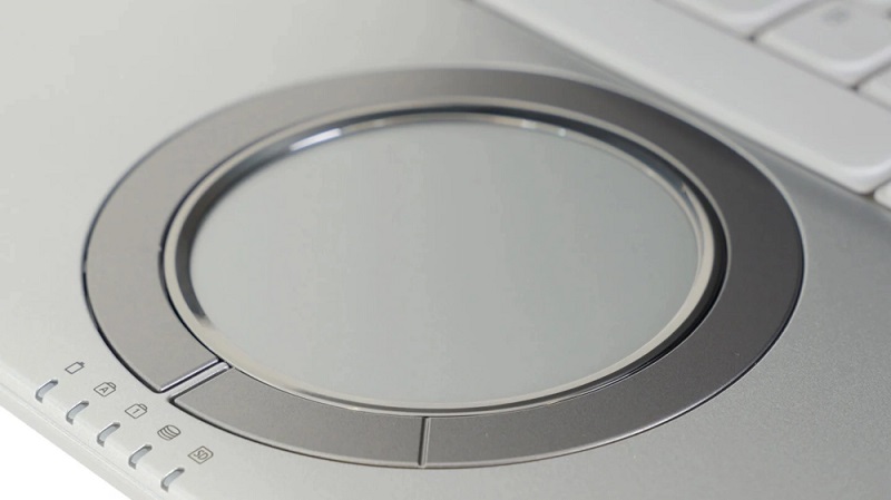 Afbeelding van Panasonic Let's Note SC laptop met ronde touchpad