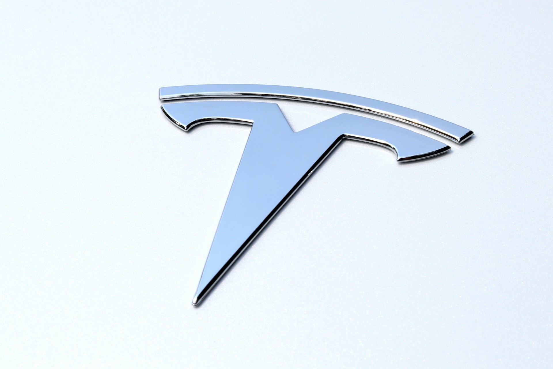 Californische autoriteiten weten niets over de plannen van Elon Musk om een robotaxi te lanceren Californische autoriteiten weten niets over de plannen van Elon Musk om een robotaxi te lanceren