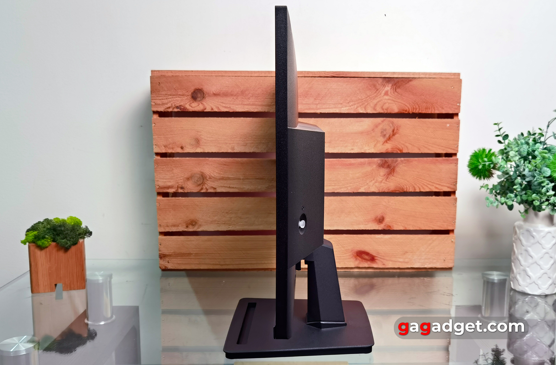 Огляд MSI PRO MP251 Огляд MSI PRO MP251