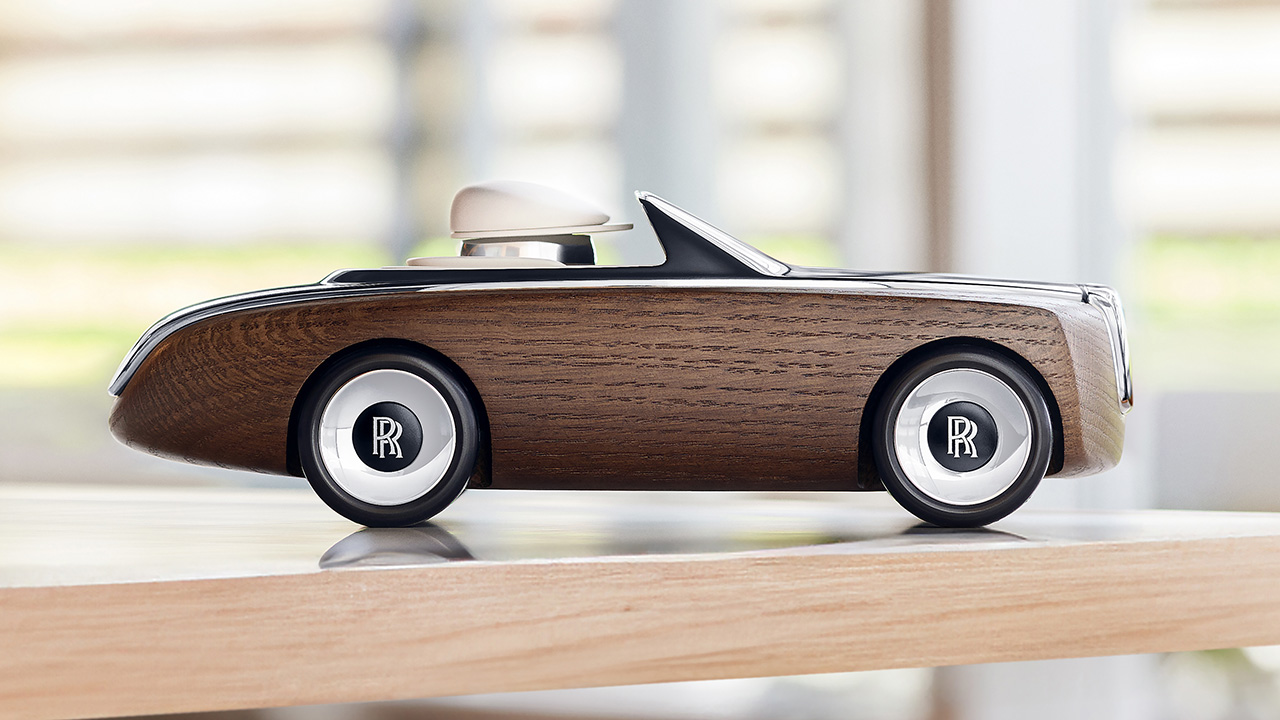 Details van de Rolls-Royce Cameo miniatuur sculptuur Details van de Rolls-Royce Cameo miniatuur sculptuur