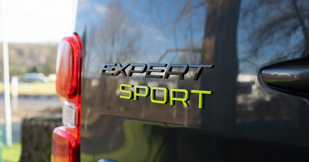 Peugeot Expert Sport met 18-inch lichtmetalen velgen