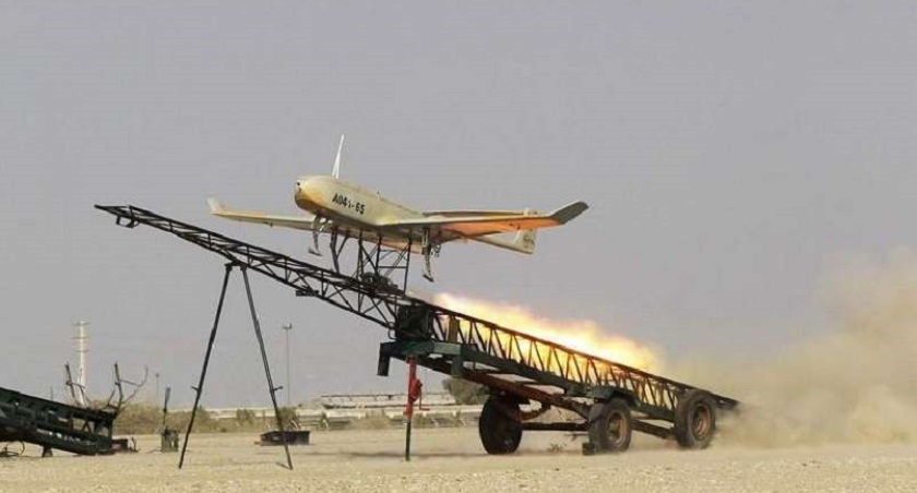 Iran gebruikte een Ababil V-drone om een Amerikaanse destroyer met geleide raketten uit de Arleigh Burke-klasse in de gaten te houden.-2 Iran gebruikte een Ababil V-drone om een Amerikaanse destroyer met geleide raketten uit de Arleigh Burke-klasse in de gaten te houden.-2