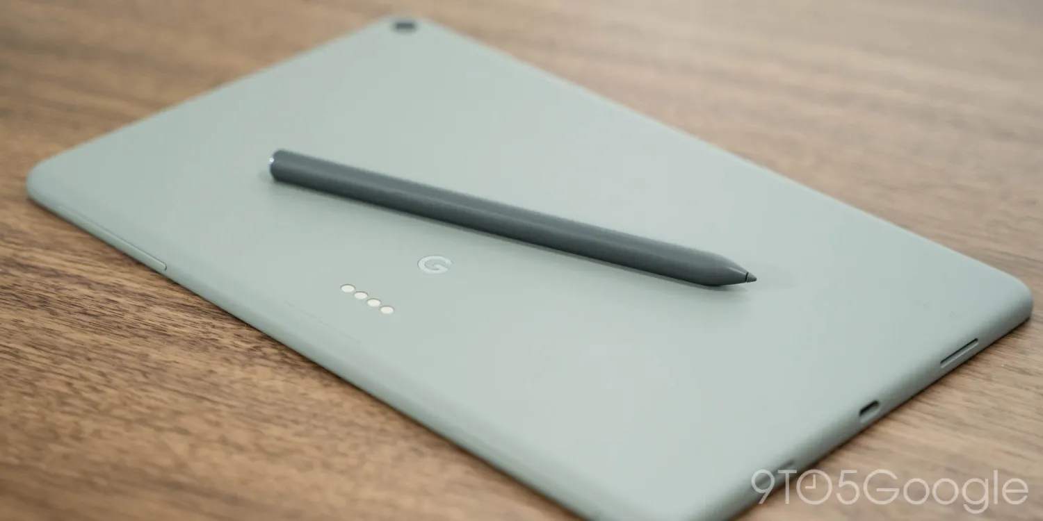 Google Pixel Tablet stylus met een gestileerd ontwerp Google Pixel Tablet stylus met een gestileerd ontwerp